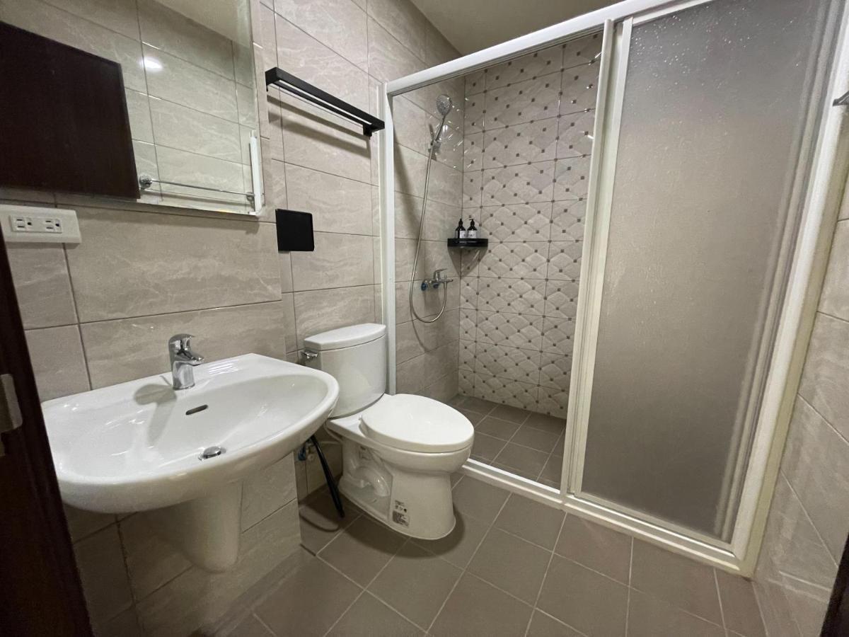 Six Seasons Inn - Qian He Tainan Exterior foto
